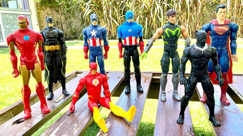 Figuras Muñecos Superhéroes 1
