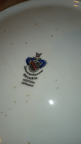 Plato De Porcelana Bavaria  Motivo De Querubines Y Filigrana 1