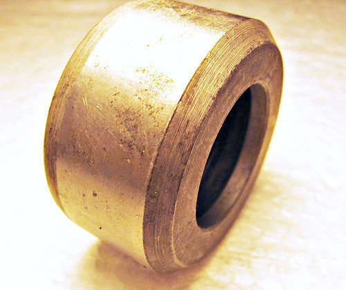 Repuestos John Deere - Buje Control Carga - L35841 1