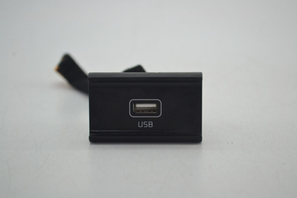 Entrada Usb Kia Sportage 2018 Original 0