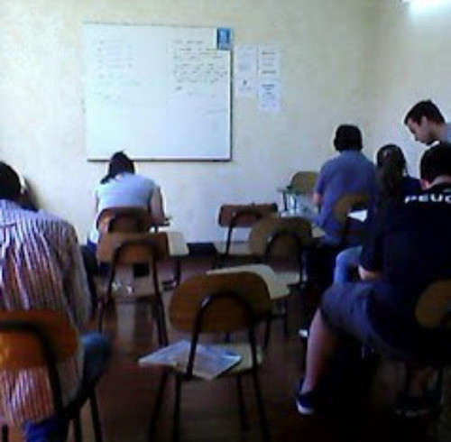 Se Alquilan Salones Para Charlas, Cursos Y Clases En Centro. 1