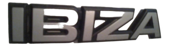 Insignia Ibiza, Plastico, Mide 17cm X 3,5cm 0