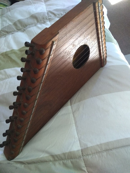 Citara Melódica Karina De Madera. No Hago Envios 0