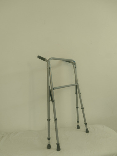 Andador Tijera Plegable Con Regulación De Altura 1