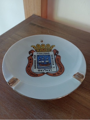 Cenicero Decorativo Heraldica San Sebastián.ver Detalle 1