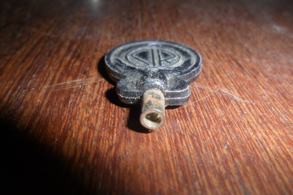 Llave Llavecita Miniatura Sir Baquelita Puntera Metal 1