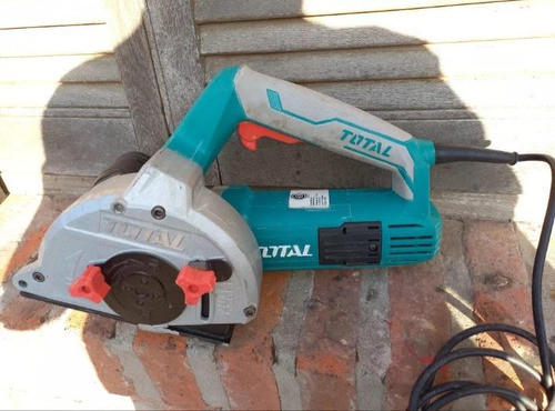 Canaladora De Muros Usada 4 Discos Solo Falta 1 Disco 0