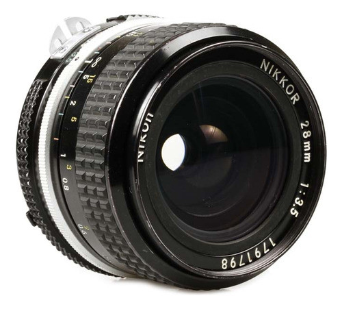 Objetiva Nikon Ai Nikkor 28mm F3.5 1