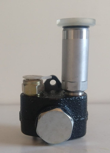 Bomba Alimentadora Deutz 913 1