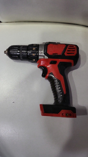 Taladro Inhalambrico Milwakee 1