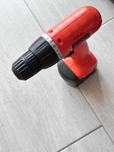 Destornillador Eléctrico 12v Black&decker Casi Sin Uso 1