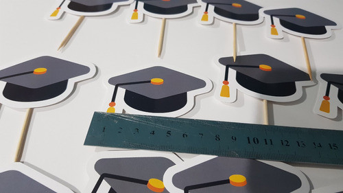 Adorno Pinchos Birretes Festejo Recibidas Graduacion X12u 1