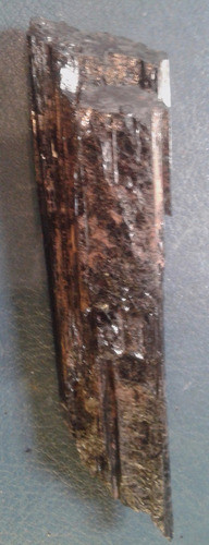 Roca Mineral Cristal Turmalina Negra Chorlo 1