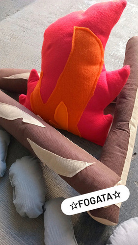 Fogata De Tela Para Jugar Al Campamento 1