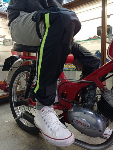 Cubre Piernas Con Polar Set Moto Bicicleta 1