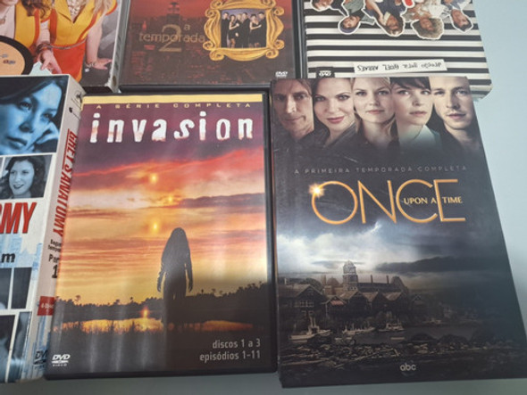 Lote Com Séries Dvd Diversas 1