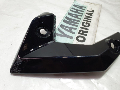 Acabamento Do Radiador Mt-03 Original Com Detalhes V 705 1