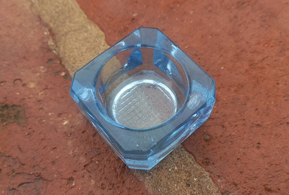 Antiguo Recipiente De Vidrio Azulado 4 X 4 X 2,3 Alto 0