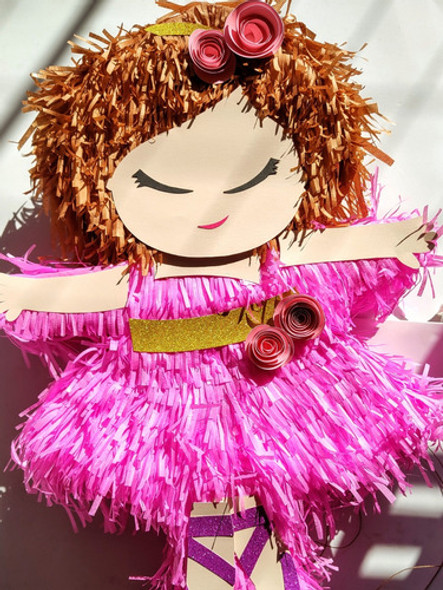 Piñata Artesanal Bailarina Nena Baile 1