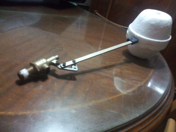 Líquido Flotante Para Tanque De Agua De 1/2  Exc 19900 Urg 1 Líquido Flotante Para Tanque De Agua De 1/2  Exc 19900 Urg 1