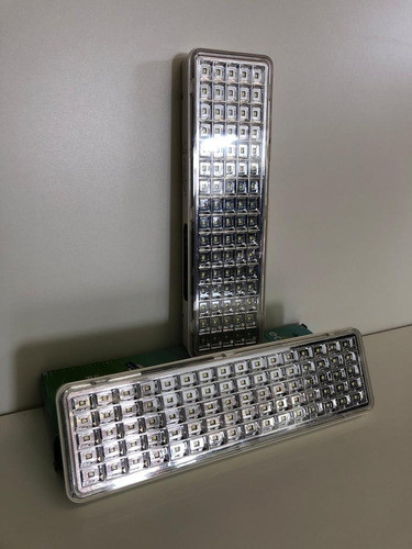 Luz Led De Emergencia Bombe Homologada Por Bomberos 80 Leds 1