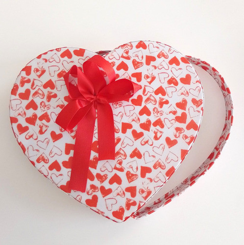 Caja Corazón Para 1/4 Kg De Bombones Estampados Surtidos 1
