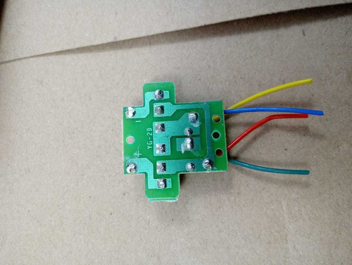 Placa Da Escova Cadence Beauty Pro Bivolt N30-19 1