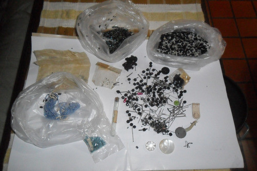 Antiguo Mostacilla Boton Plomito Vestido Tejido Canutillo 0