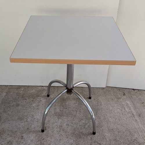 Mesa Tipo Bar, Pie De Hierro Niquelado, Tapa Madera 60x60cm 1