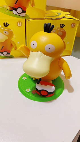 Pokemon Bailarín Psyduck Anime Juguete 1