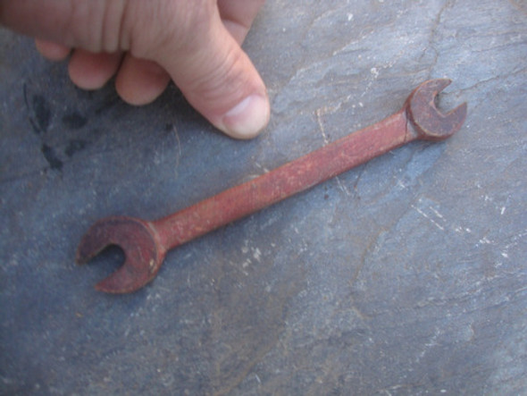 1/2-antigua Llave Fija En Madera 15,7cm De Largo 1 1/2-antigua Llave Fija En Madera 15,7cm De Largo 1