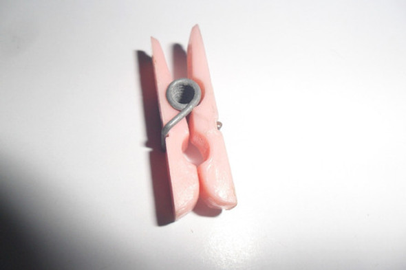 Antiguo Broche Brochecito Miniatura Sellado Cotillon Juguete 0