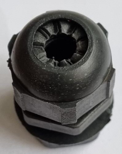 Prensacable Conector Plastico 1-1/4  - 12 A 16mm - Negro X20 0