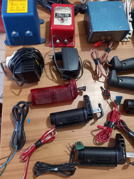 Fuentes Y Pulsadores Scalextric Lote 0