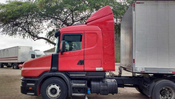 Tampa Estribo Scania 114/124 T 1