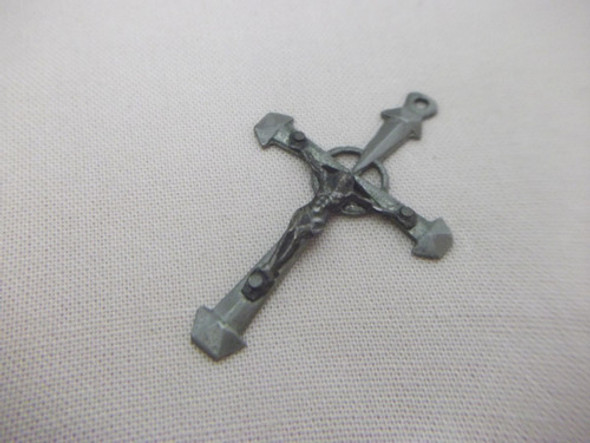 B. Antigo- Crucifixo Antigo Metal Prateado Formato Diferente 0
