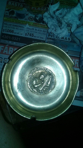 Cenicero De Bronce Masiso Labrado 0