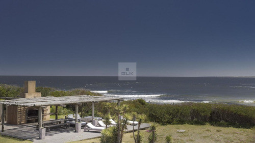 Refugio De Lujo Y Serenidad Frente Al Mar 1