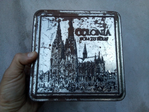 Antigua Lata Vacia Colonia Dom Zu Loln Relieves 18x18x6 Alto 0