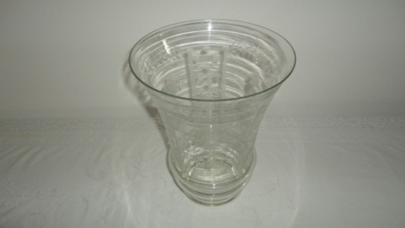 Florero Antiguo Tallado Flores Y Hojas Buen Tamaño Vealo 1