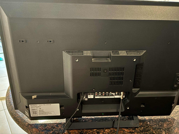Tv Led Sony 32 Pulgadas Funcionando Con Detalles 1