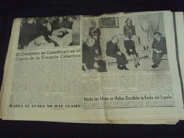 Diario La Razon (3 De Julio De 1974) - Muerte De Peron 1 Diario La Razon (3 De Julio De 1974) - Muerte De Peron 1