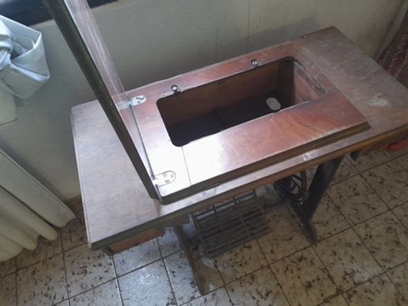 Mueble, Altura 78 Cm, Largo 87 Cm. 1