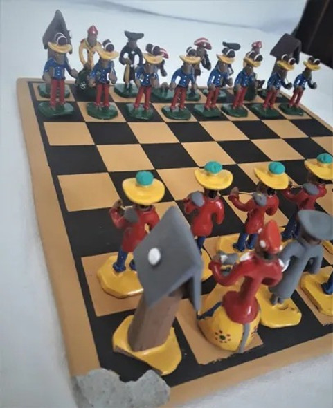 Juego De Ajedrez Cerámica Negritos Soldados No Envío. M 0 Juego De Ajedrez Cerámica Negritos Soldados No Envío. M 0