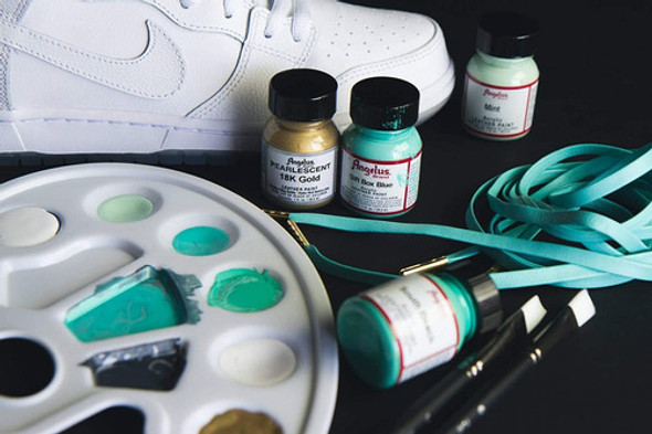 Angelus 1 Oz Acrylic Leather Paint (vachetta) 1 Angelus 1 Oz Acrylic Leather Paint (vachetta) 1