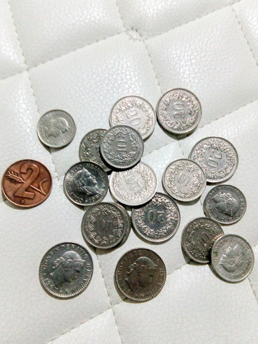 Lote 18 Monedas De Suiza. Desde Rappen. 1