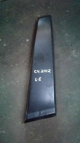 Moldura Lateral Esquerdo C4 2008 0