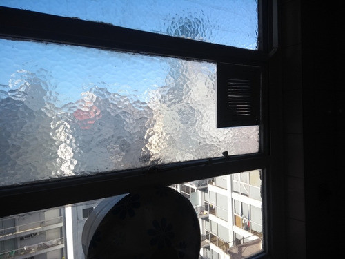 Colocación De Rejilla De Ventilacion 1