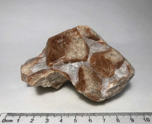 Granate (grosularia) 0