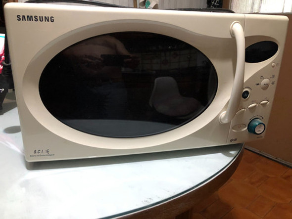 Microondas Samsung C/grill  Mod. Ce2777n Funciona 0 Microondas Samsung C/grill  Mod. Ce2777n Funciona 0